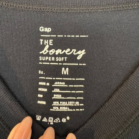 NWOT, Gap The Bowery Long Sleeve Crewneck T-Shirt, Navy Blue, Size M - Picture 7 of 15